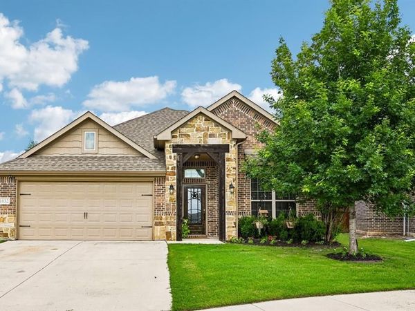 1832 Rio Costilla Road, Fort Worth, TX 76131