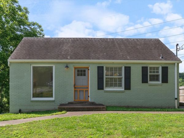 335 Tamworth Dr, Nashville, TN 37214