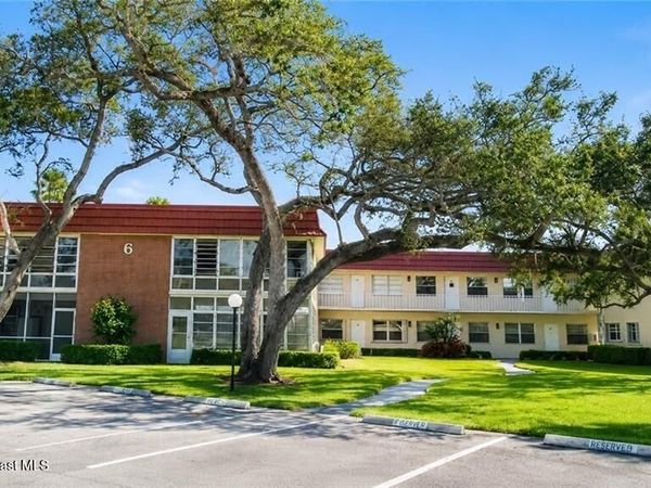 6 Vista Palm Lane , Unit 202, Vero Beach, FL 32962