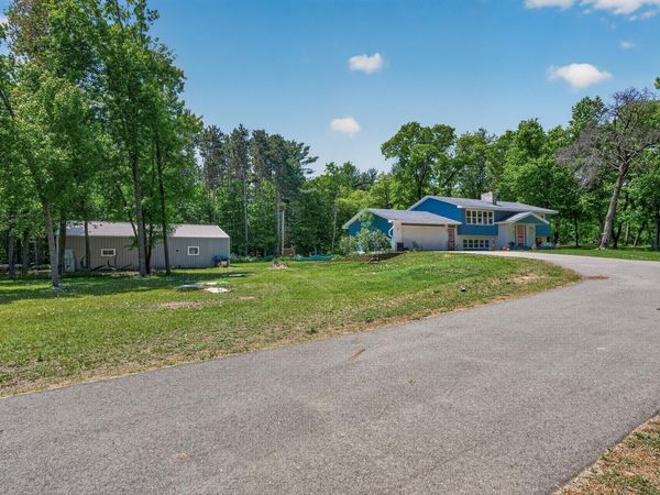 30400 Fox Street NW, Cambridge, MN 55008