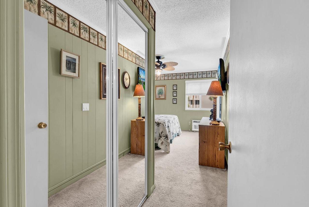 9600 Shore Dr.  Photo 11