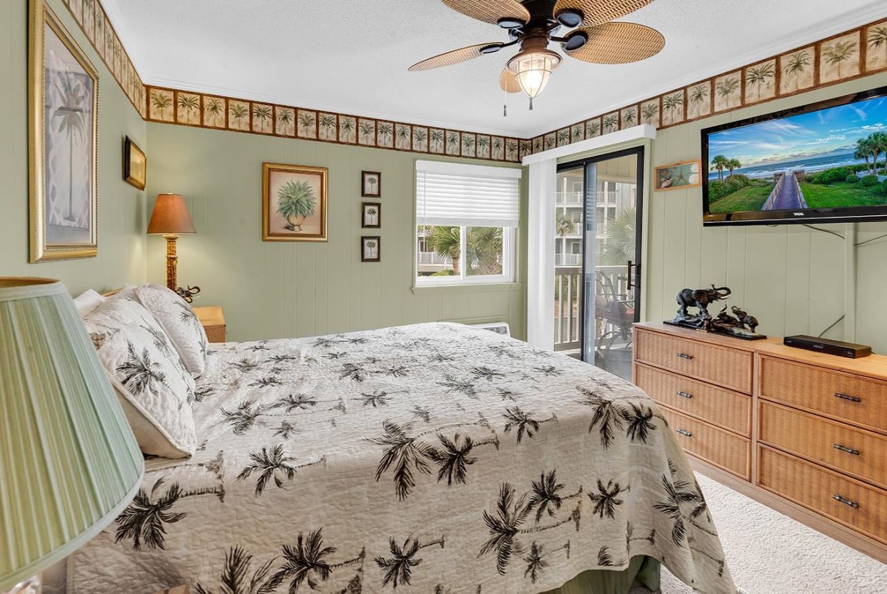 9600 Shore Dr.  Photo 15