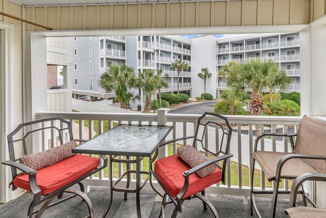 9600 Shore Dr.  Photo 17