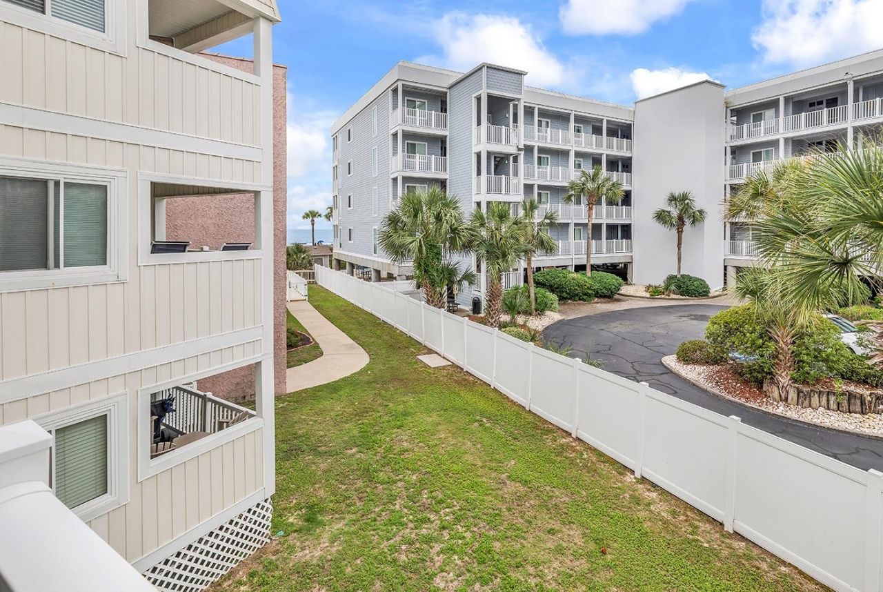 9600 Shore Dr.  Photo 19