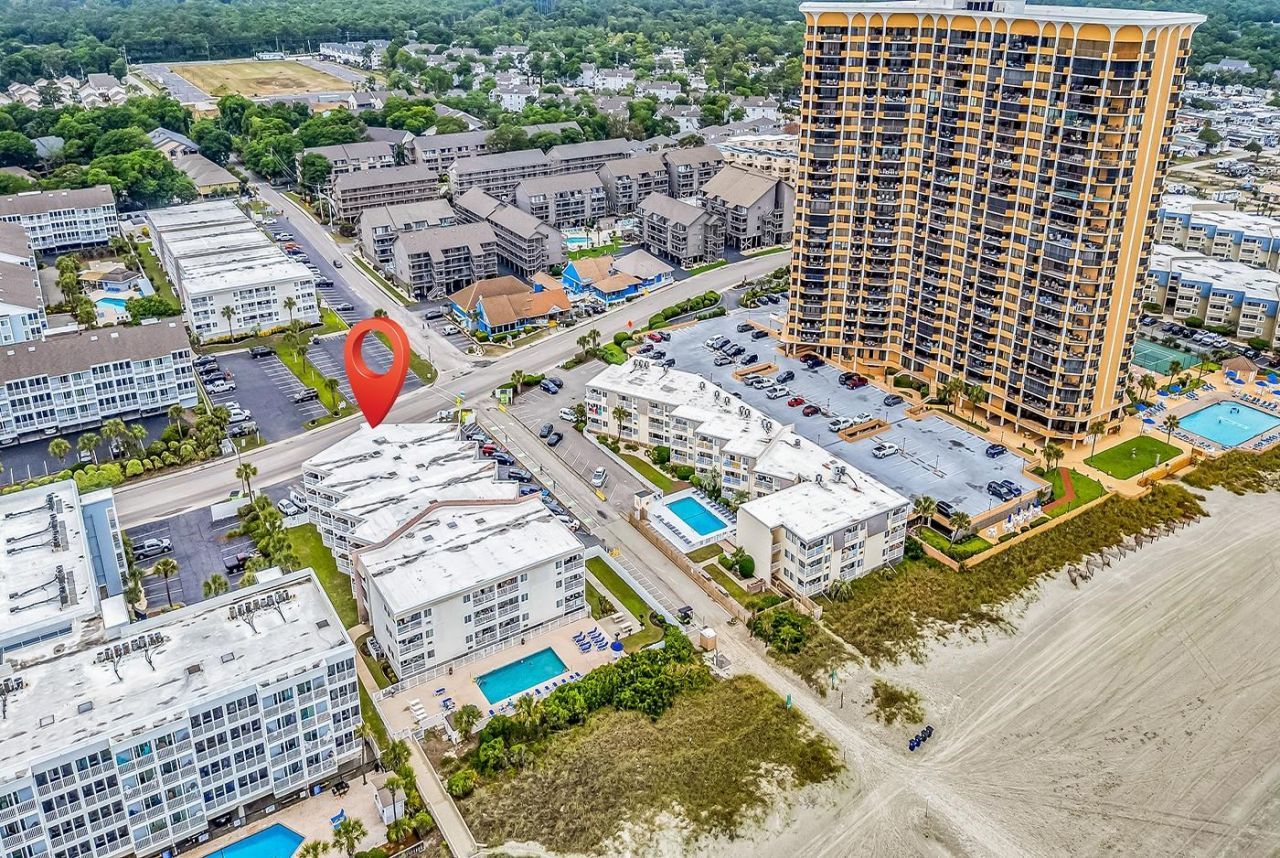 9600 Shore Dr.  Photo 29