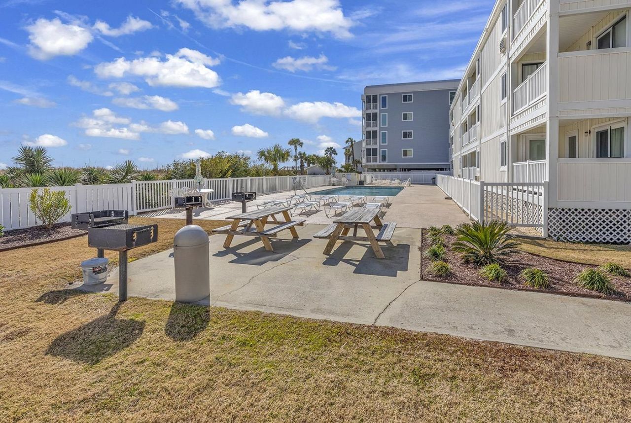 9600 Shore Dr.  Photo 31