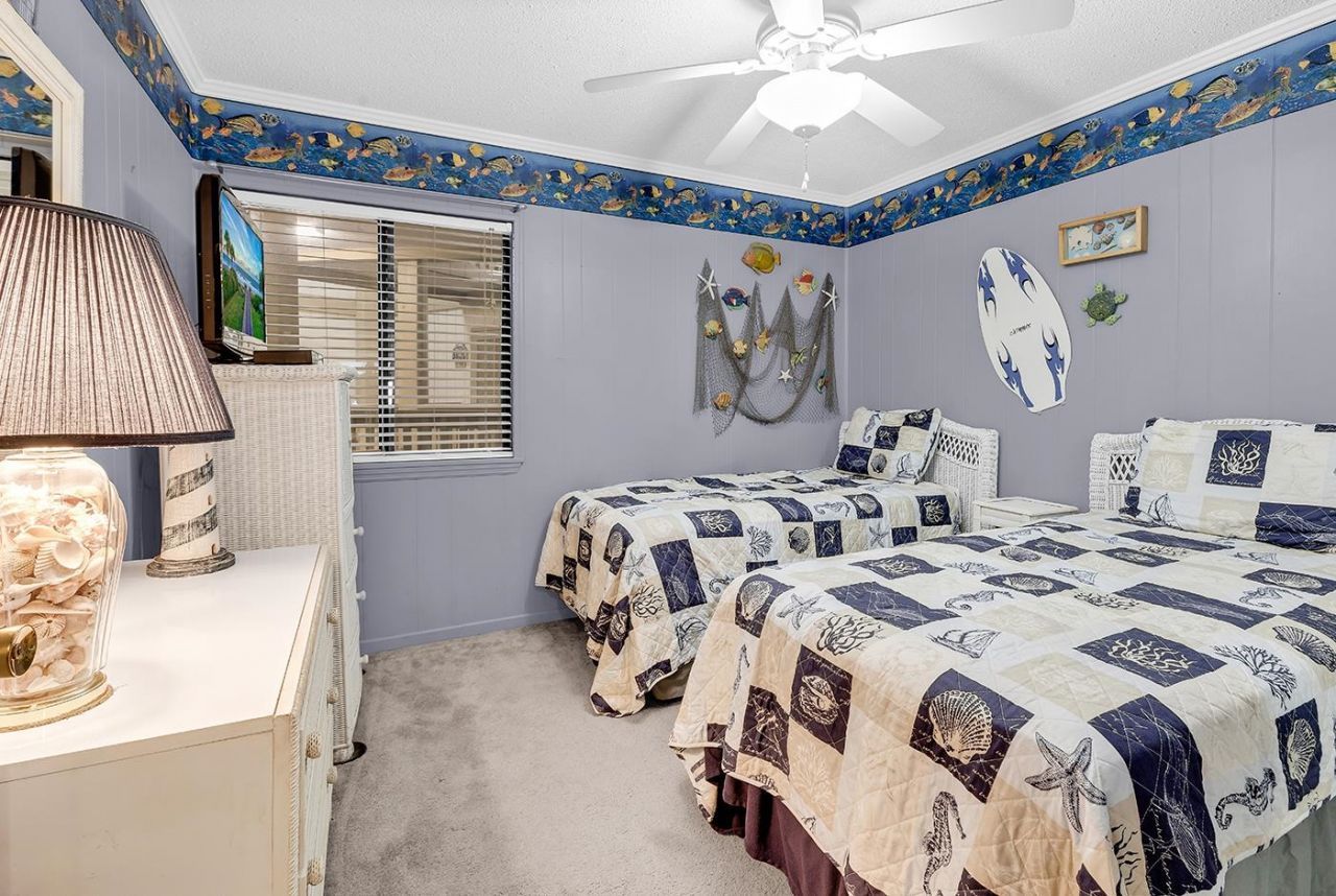 9600 Shore Dr.  Photo 8