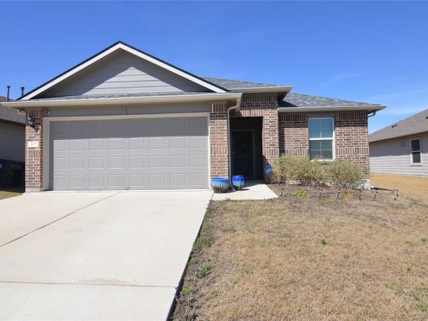 109 BLACK WOLF RUN, San Marcos, TX 78666