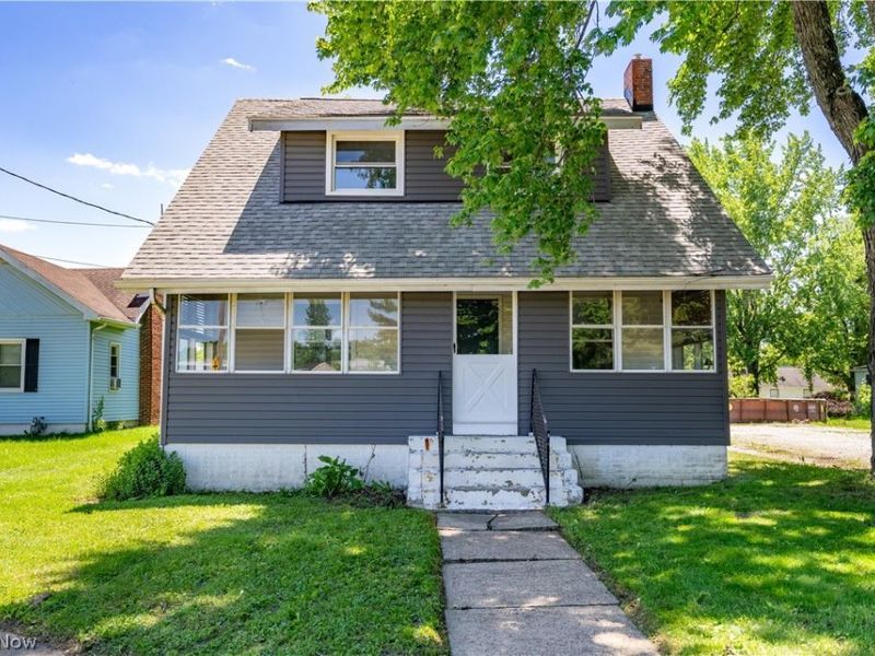 14828 Gaskill Drive NE, Alliance, OH 44601 Photo 1