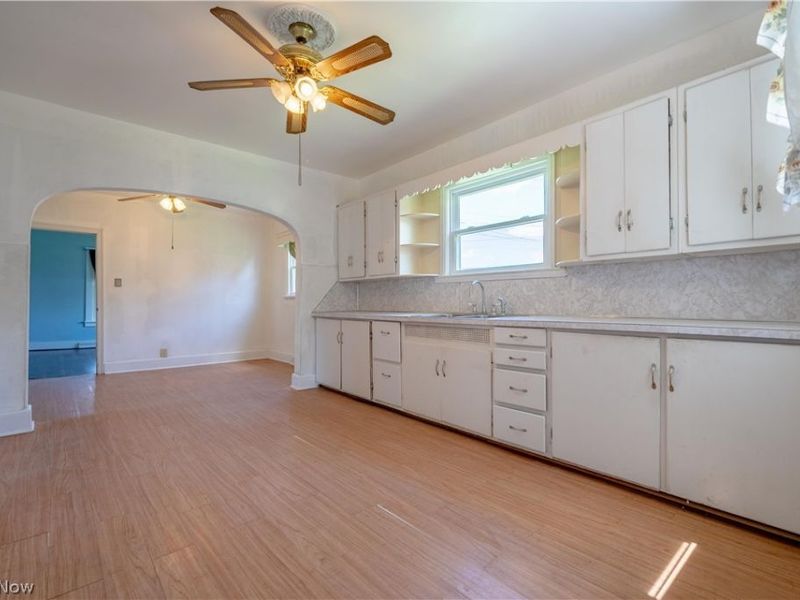 14828 Gaskill Drive NE, Alliance, OH 44601 Photo 8