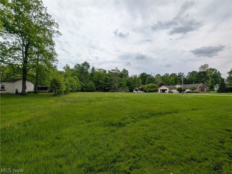W Western Reserve Road , Canfield, OH 44406 Photo 6