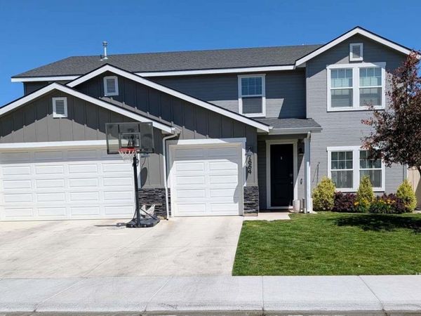 7664 E Lafayette St, Nampa, ID 83687