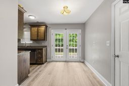 420 Forest Grove Circle  photo 4