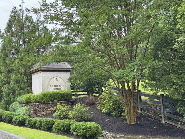 295 MILLBURY LN, Eads, TN 38028