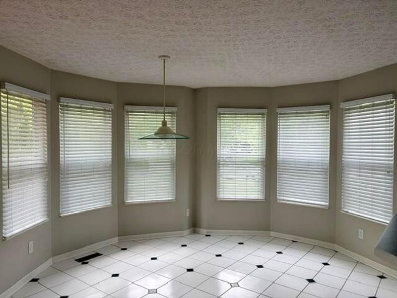9372 Auburn Avenue , Powell, OH 43065 Photo 9