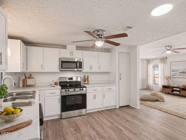 7624 TIMBERWOOD Drive, Jacksonville, FL 32256