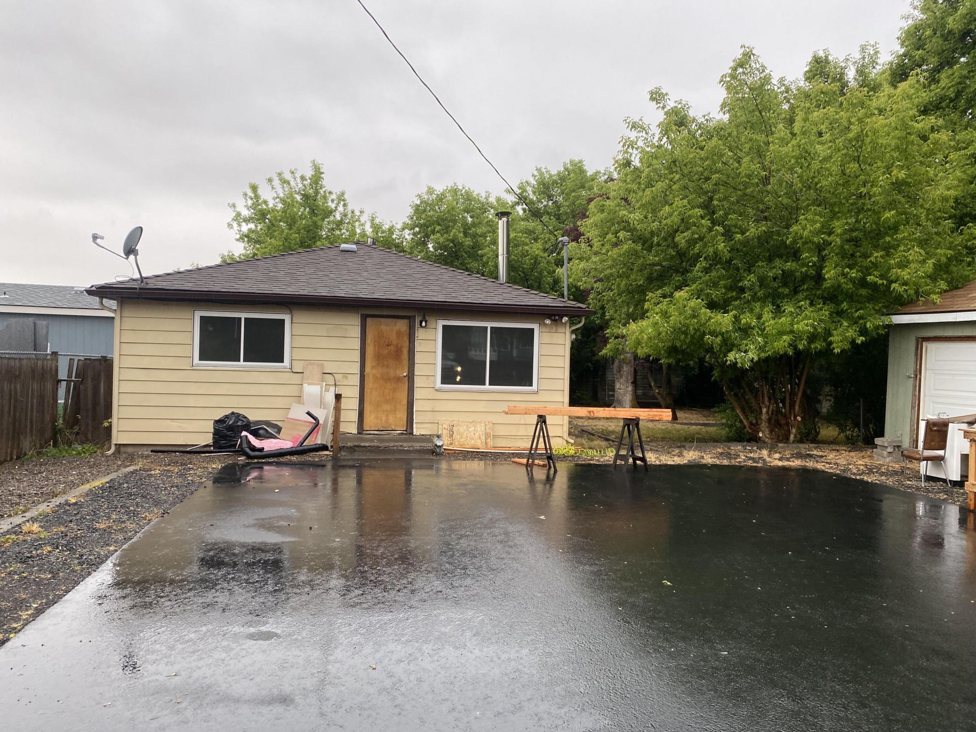 2914 Summers Lane, Klamath Falls, OR 97603 Main Photo