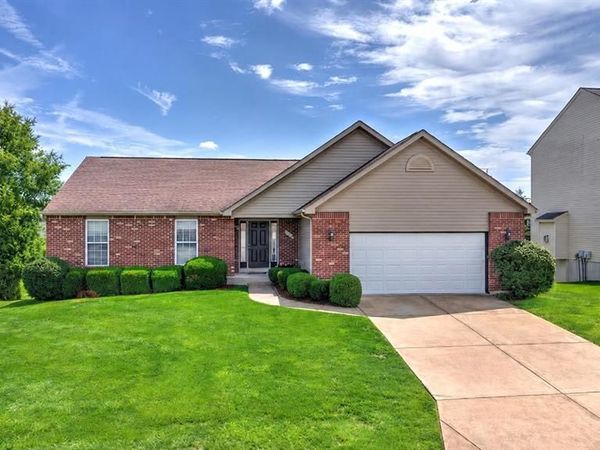 8085 Glen Arbor Drive , Lake St Louis, MO 63367