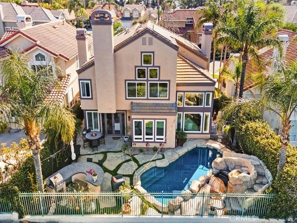 21 Summitcrest, Rancho Santa Margarita, CA 92679
