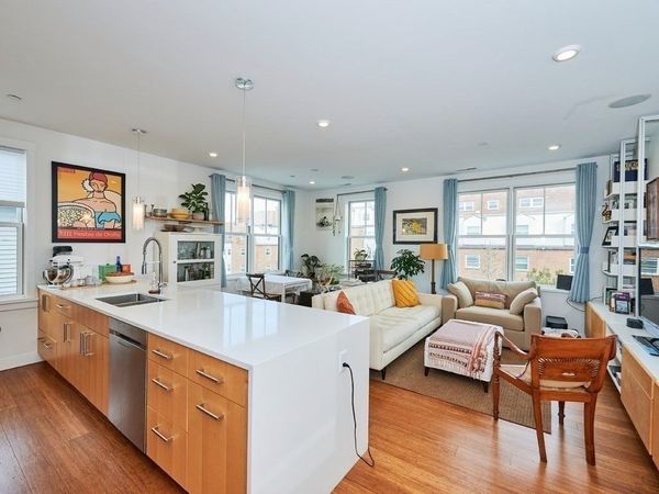 290 Highland Ave, Unit 3A, Somerville, MA 02144
