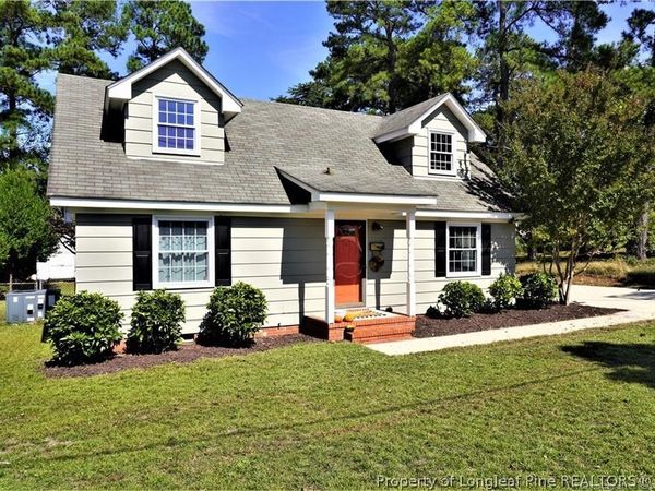 524 Country Club Drive, Fayetteville, NC 28301