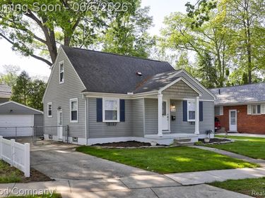 1218 Hoffman Avenue, Royal Oak, MI 48067
