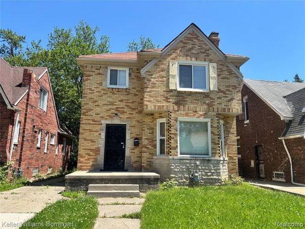14800 Woodmont Avenue, Detroit, MI 48227