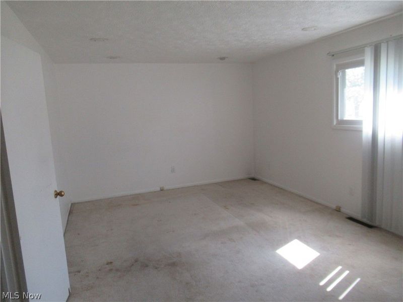 6033 Randy Road , Bedford Heights, OH 44146 Photo 15