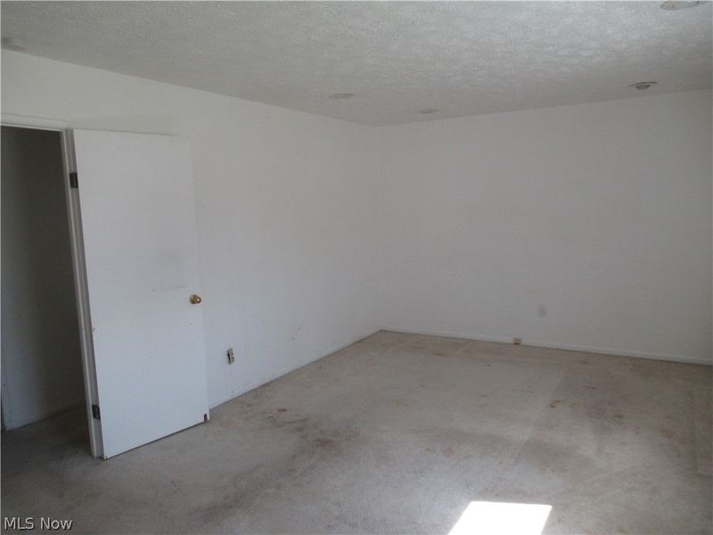 6033 Randy Road , Bedford Heights, OH 44146 Photo 16