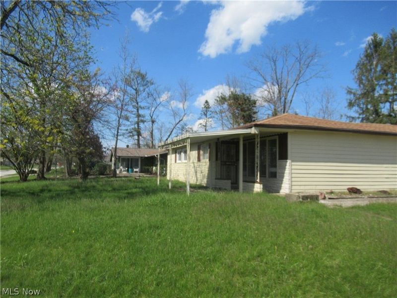 6033 Randy Road , Bedford Heights, OH 44146 Photo 3