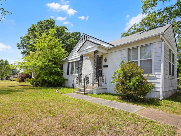 2538 N EDWIN CIR, Memphis, TN 38104