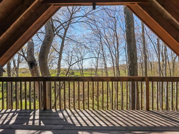 9779 Johnson Road E, Northport, MI 49670