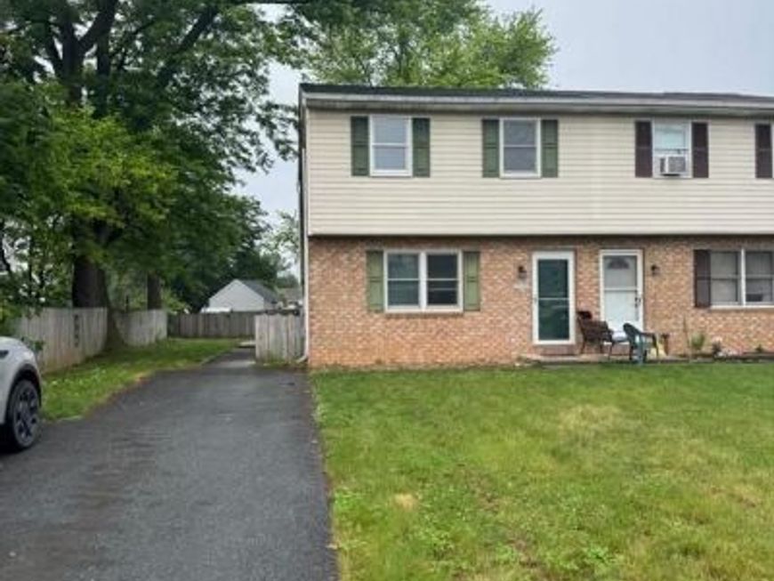 471 S Market Avenue , Mount Joy, PA 17552 Main Photo