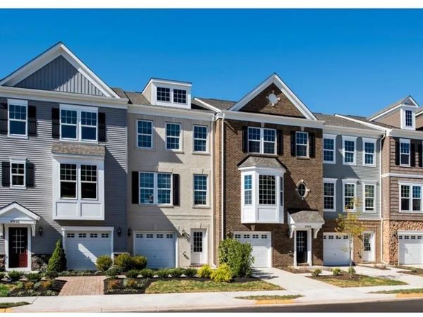 8898 QUEENSFERRY ROAD, MANASSAS, VA 20112