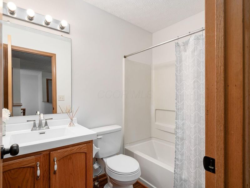 325 Penwood Court , Pataskala, OH 43062 Photo 30