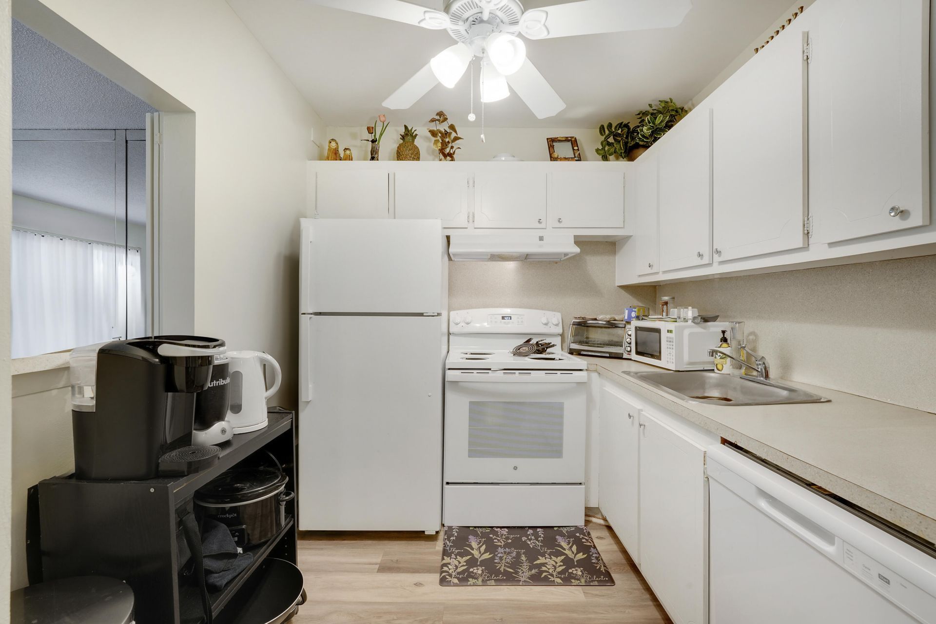 1011, 290 , 16 , 146 Exeter, Dorset , Mansfield, Boca Raton, FL 33434 Photo