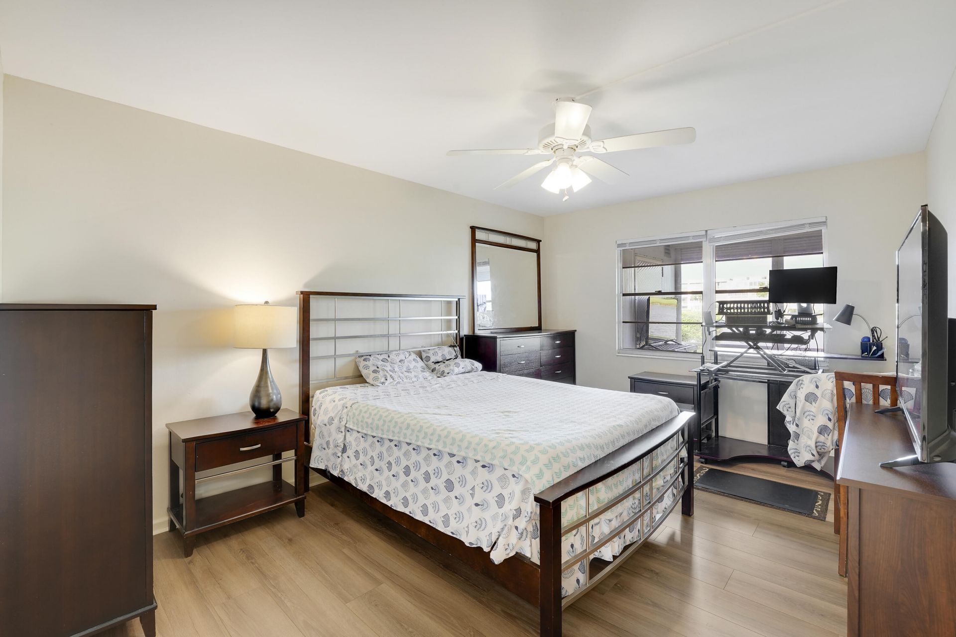 1011, 290 , 16 , 146 Exeter, Dorset , Mansfield, Boca Raton, FL 33434 Photo
