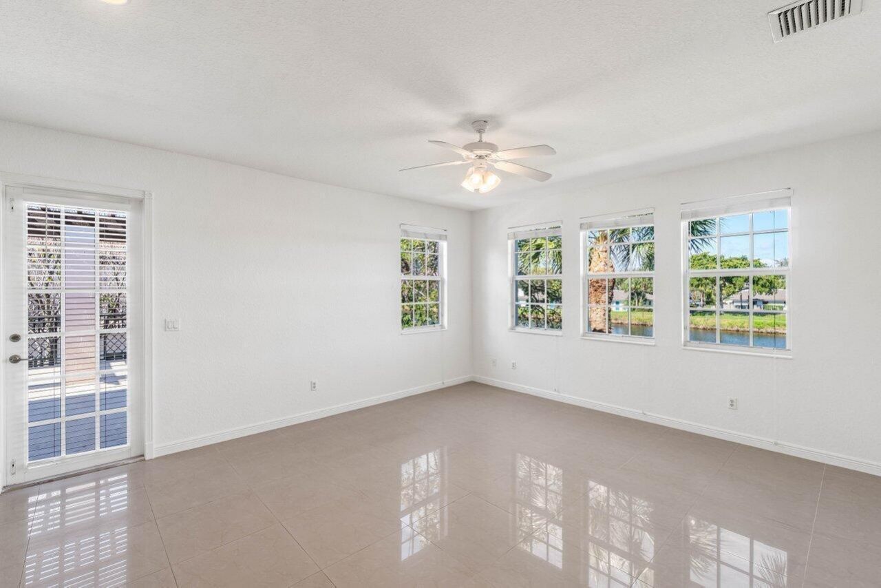 8343 NW 8th Terrace, Boca Raton, FL 33487 Photo