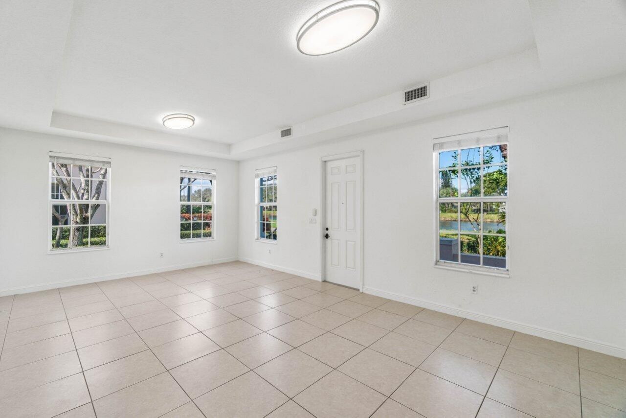 8343 NW 8th Terrace, Boca Raton, FL 33487 Photo