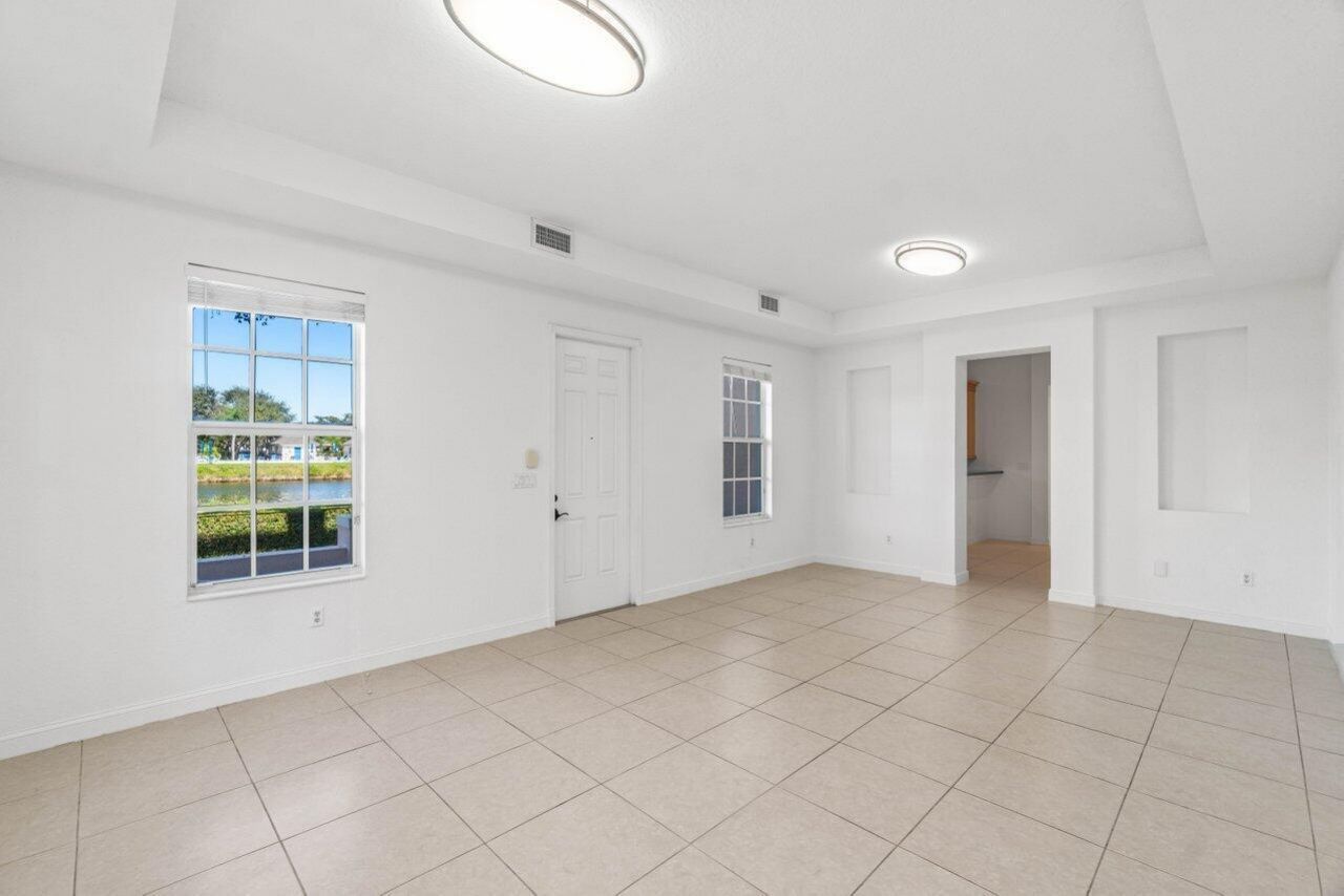 8343 NW 8th Terrace, Boca Raton, FL 33487 Photo