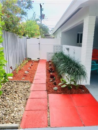 4580 NE 3rd Avenue, Oakland Park, FL 33334 Photo