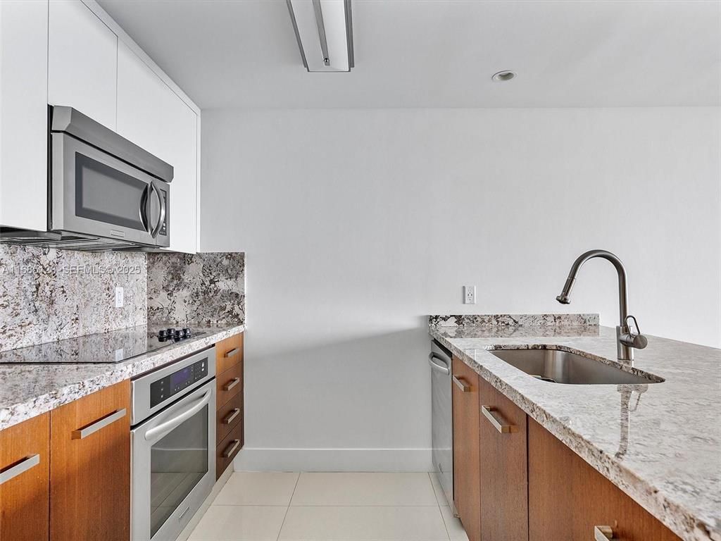 7935 East Drive, Unit 1202, North Bay Village, FL 33141 Photo