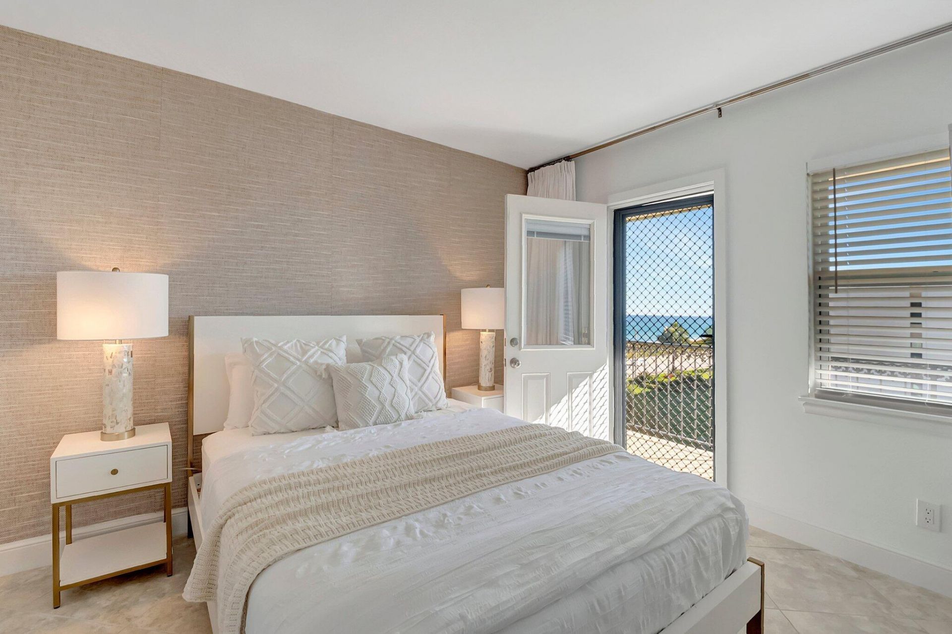 2871 N Ocean Boulevard, Unit D506, Boca Raton, FL 33431 Photo