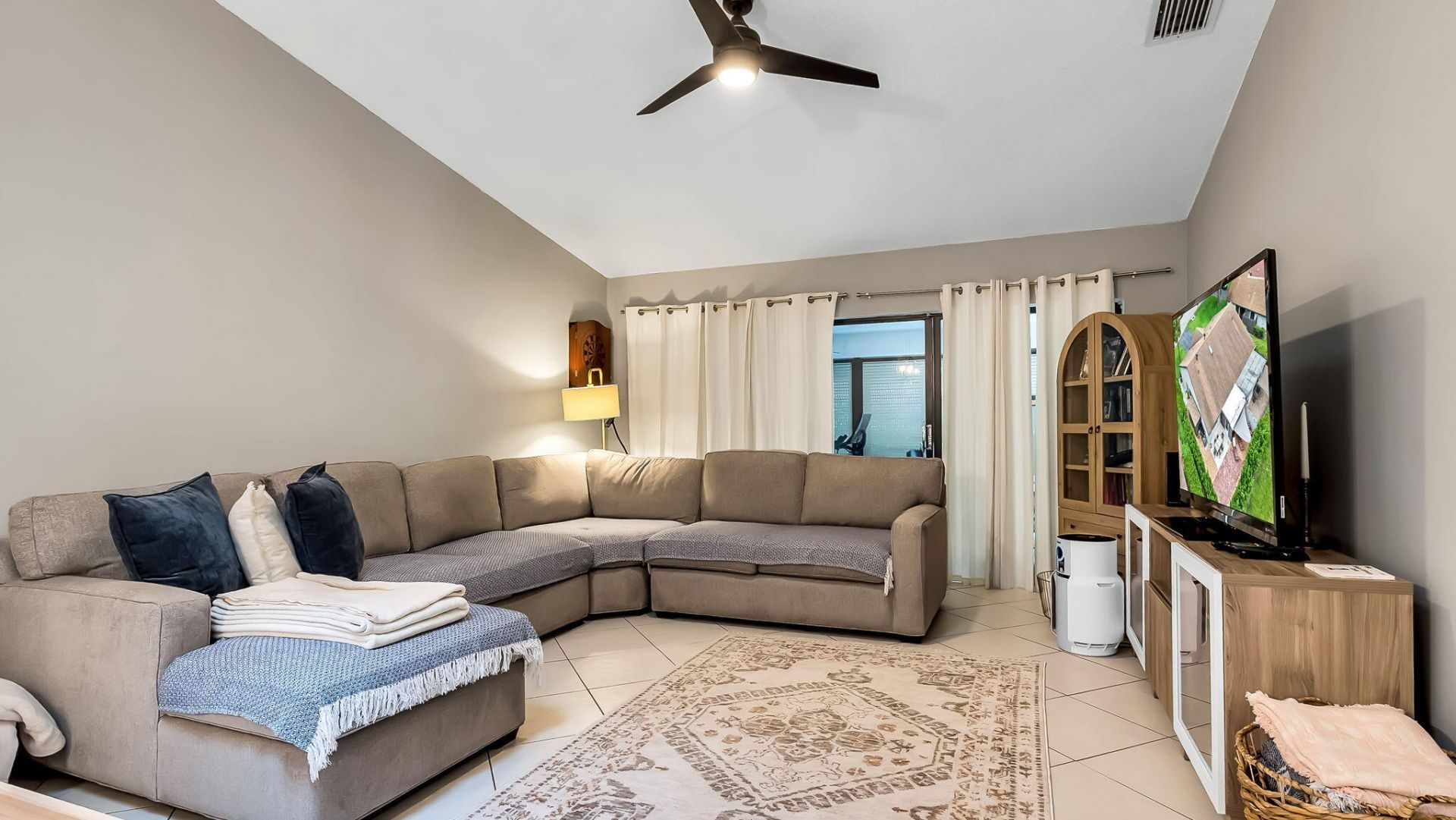 4335 N Palm Forest Dr Drive N, Delray Beach, FL 33445 Photo