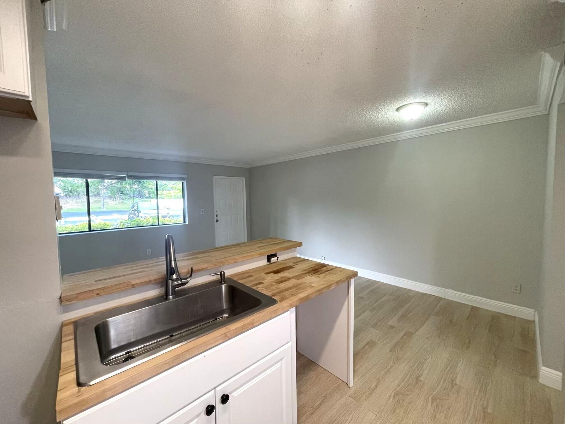 1811 Meadows Circle W, Boynton Beach, FL 33436 Photo
