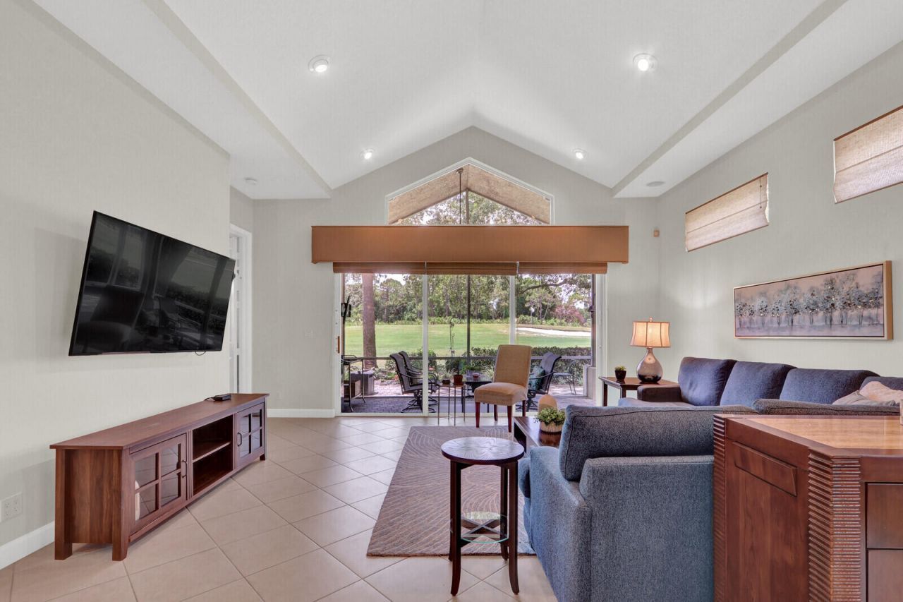 7064 Torrey Pines Circle, Port Saint Lucie, FL 34986 Photo