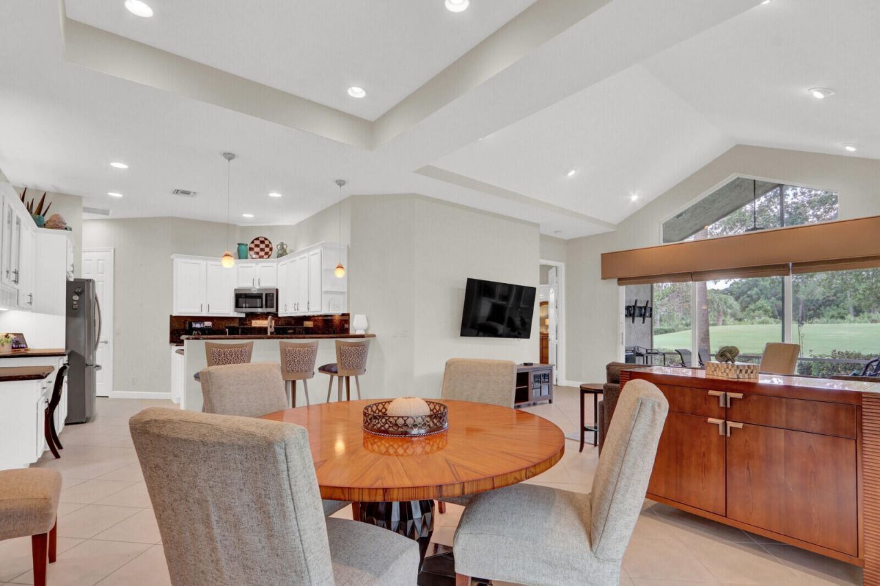 7064 Torrey Pines Circle, Port Saint Lucie, FL 34986 Photo