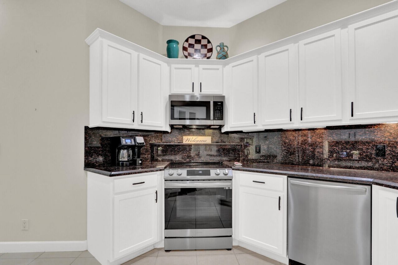 7064 Torrey Pines Circle, Port Saint Lucie, FL 34986 Photo