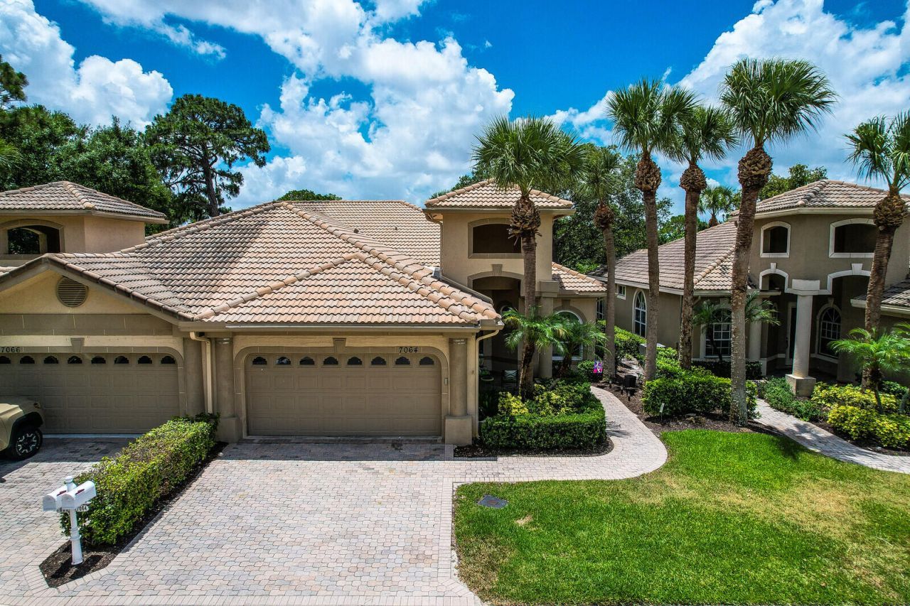 7064 Torrey Pines Circle, Port Saint Lucie, FL 34986 Photo