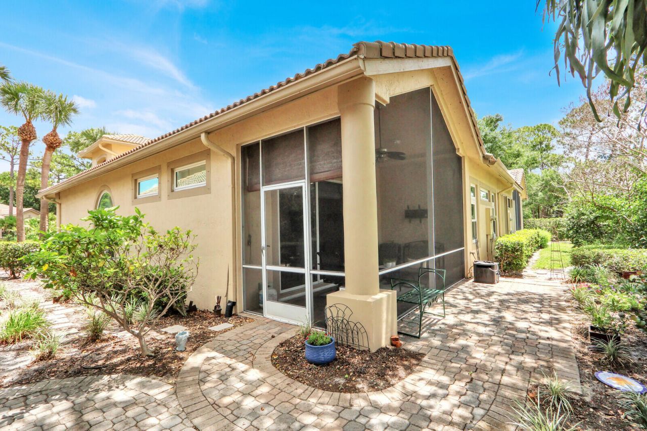 7064 Torrey Pines Circle, Port Saint Lucie, FL 34986 Photo